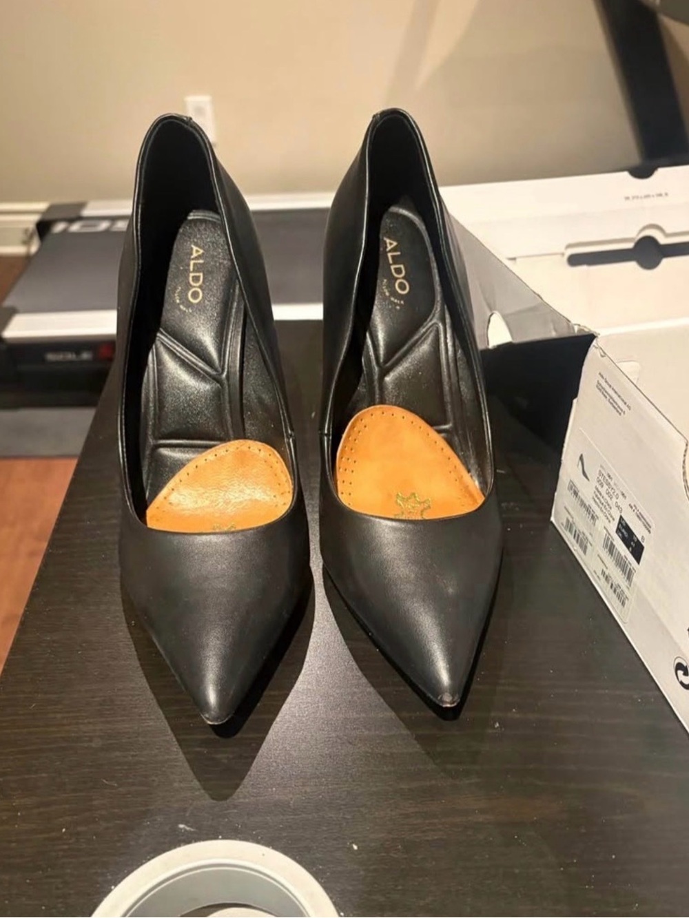 Aldo Black Pointed-Toe Leather Pumps